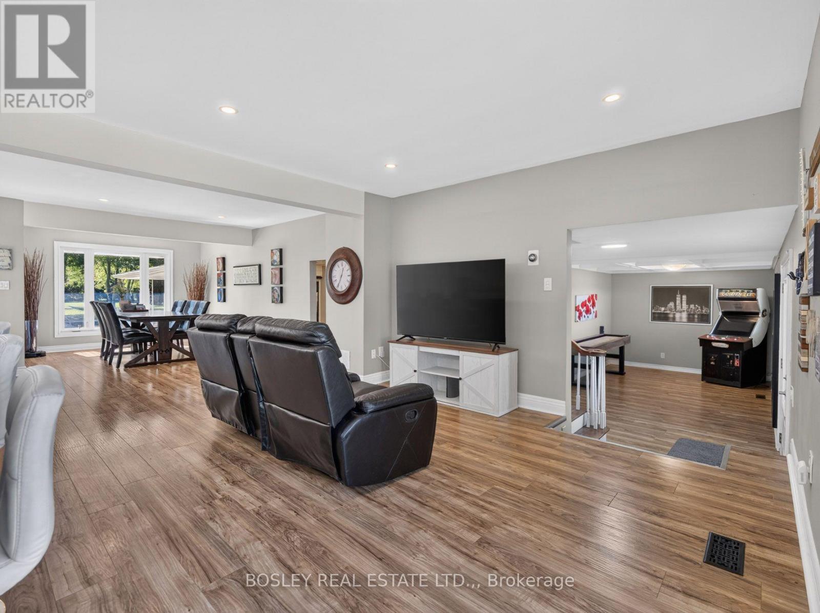 1676 Second Avenue, St. Catharines (Rural Fourth), Ontario L2R 6P9 - Photo 14 - X13876942