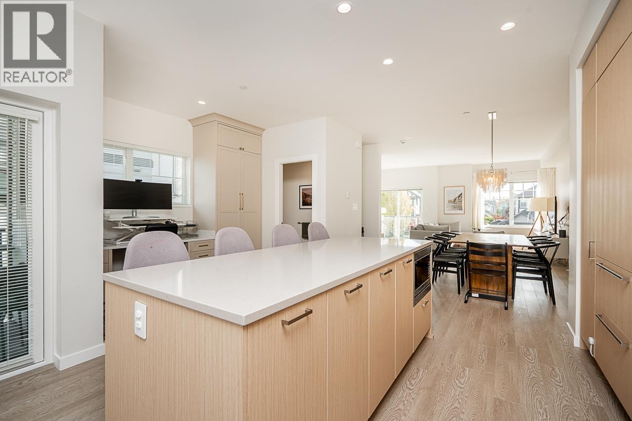 14 19451 Sutton Avenue, Pitt Meadows, British Columbia  V3Y 0G6 - Photo 10 - R3173728