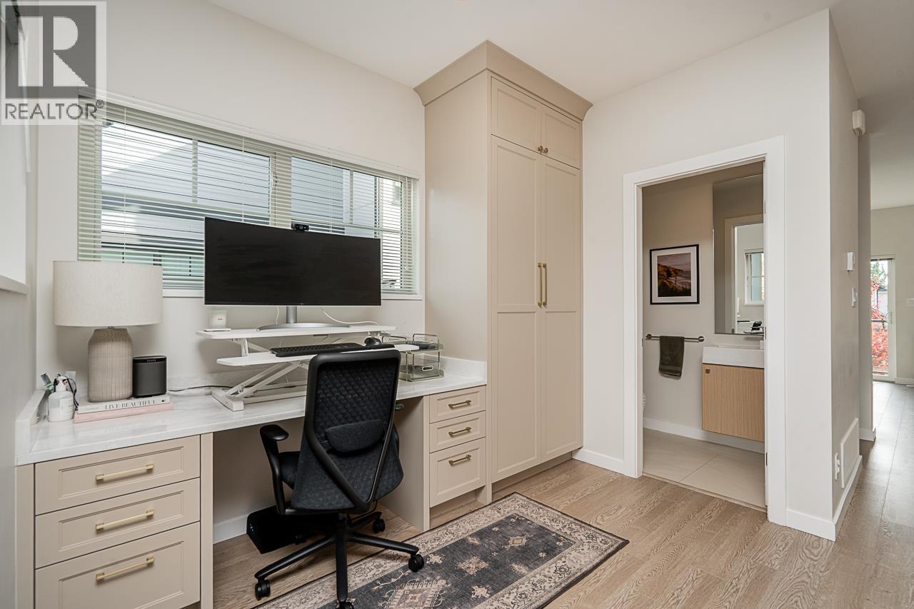 14 19451 Sutton Avenue, Pitt Meadows, British Columbia  V3Y 0G6 - Photo 12 - R3173728