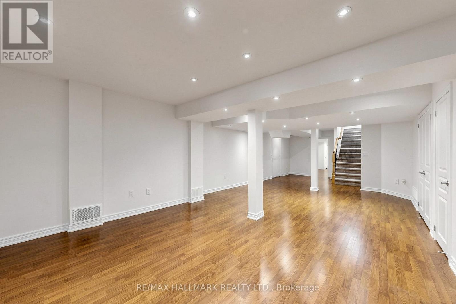 1 Bassview Court, Richmond Hill, Ontario  L4E 0M3 - Photo 28 - N13873364