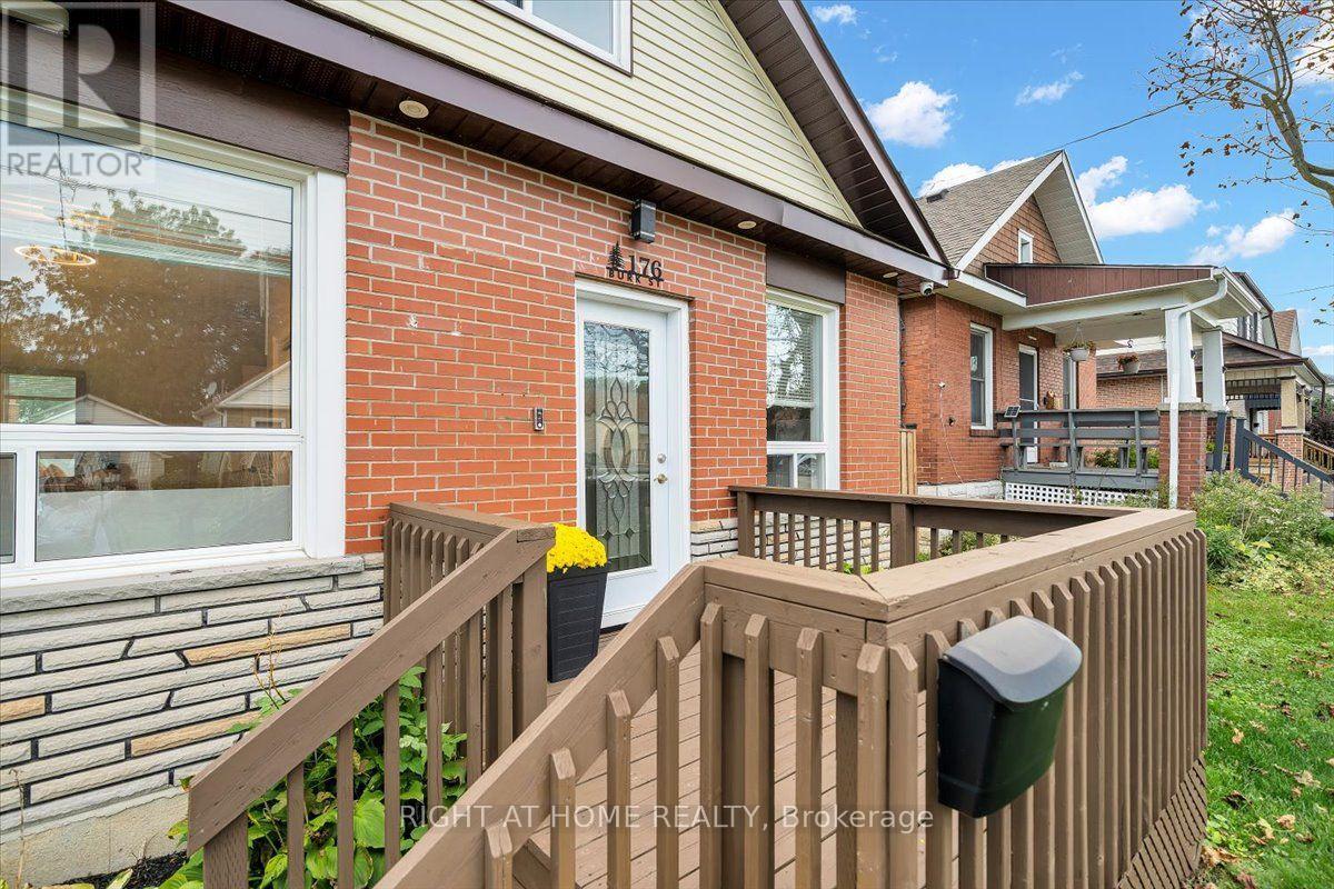 176 Burk Street, Oshawa, Ontario  L1J 4C3 - Photo 5 - E13874102