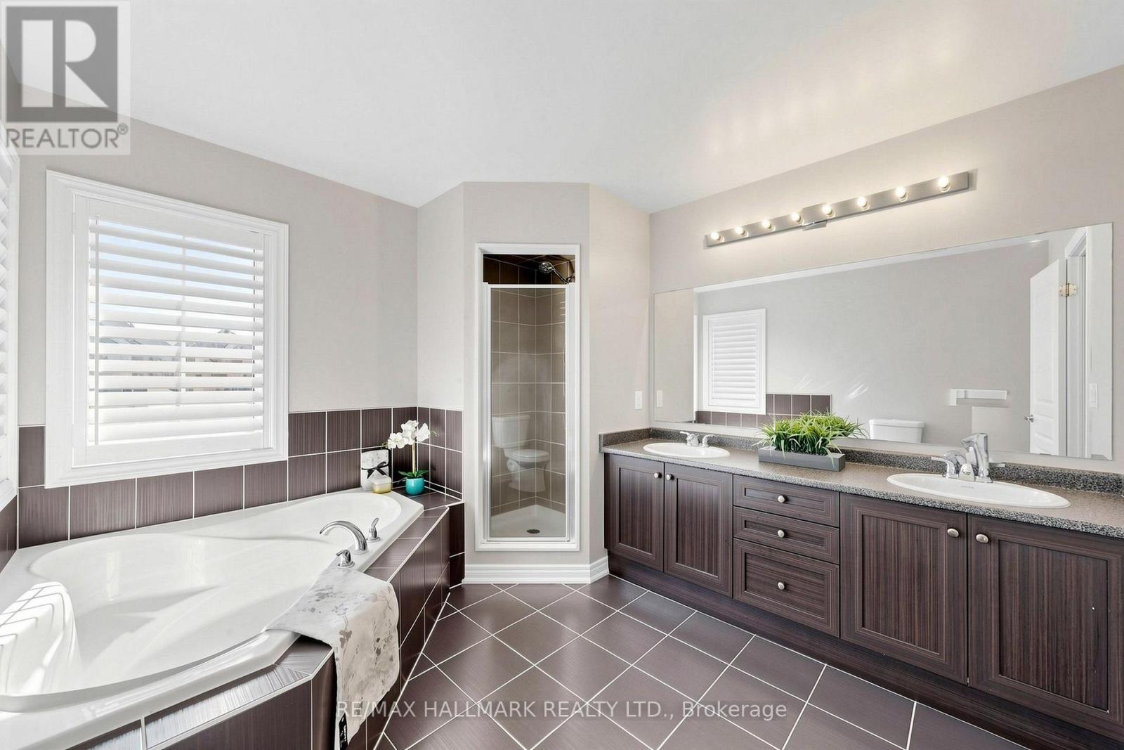 1 Bassview Court, Richmond Hill, Ontario  L4E 0M3 - Photo 32 - N13873364