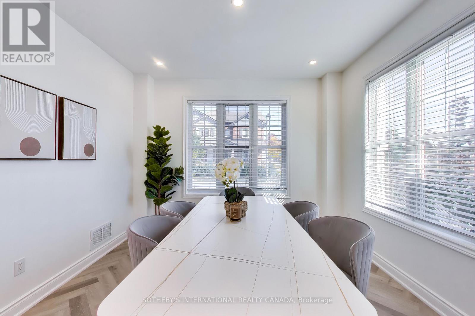 2 Frank Davis Street, Markham, Ontario  L6B 0V9 - Photo 11 - N13875934
