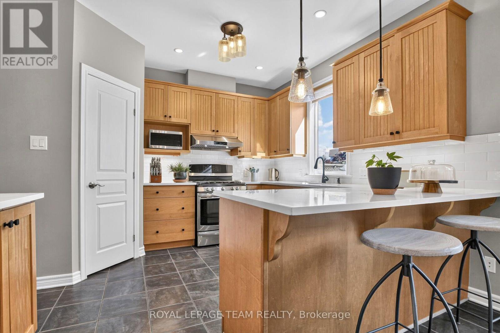 127 Coyote Crescent, Ottawa, Ontario  K2S 2G5 - Photo 4 - X13876818