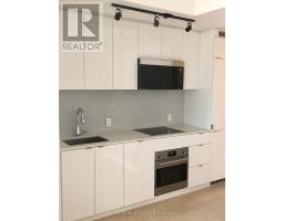 1012 - 7 GRENVILLE STREET, Toronto, Ontario