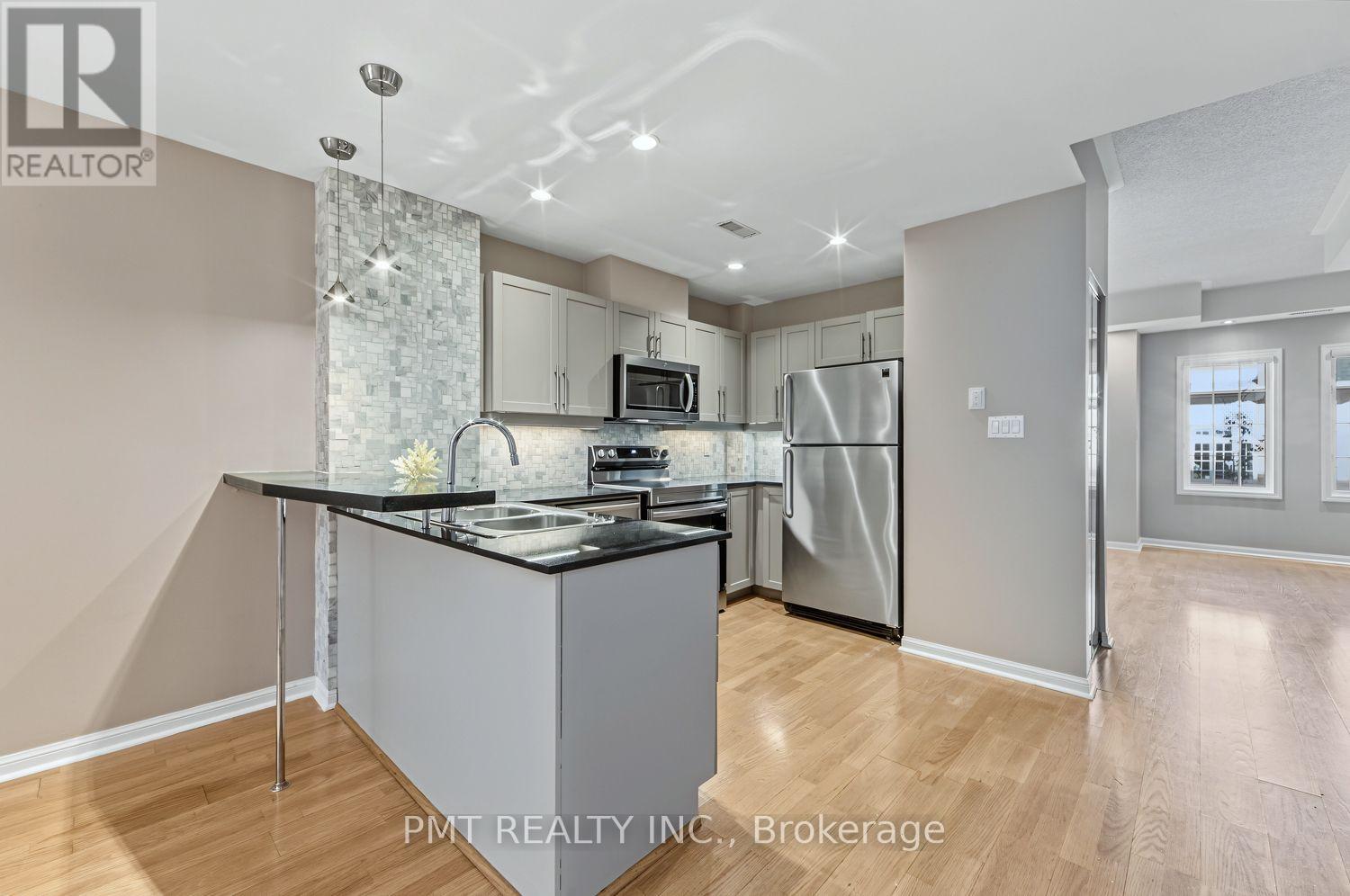 23 - 11 Niagara Street, Toronto, Ontario  M5V 3N9 - Photo 2 - C13876840