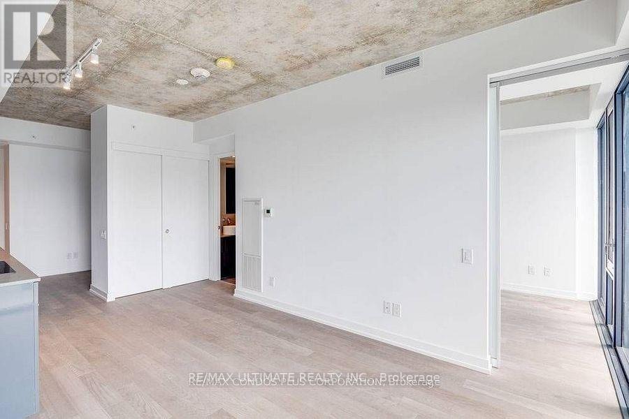 3512 - 161 Roehampton Avenue, Toronto, Ontario  M4P 0C8 - Photo 18 - C13876860