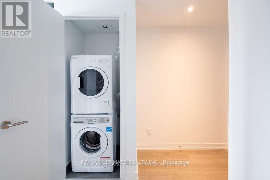 3512 - 161 Roehampton Avenue, Toronto, Ontario  M4P 0C8 - Photo 9 - C13876860