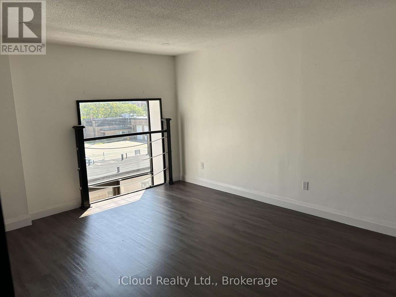 12 - 7 Foundry Street, Hamilton, Ontario  L9H 2V6 - Photo 8 - X13742418