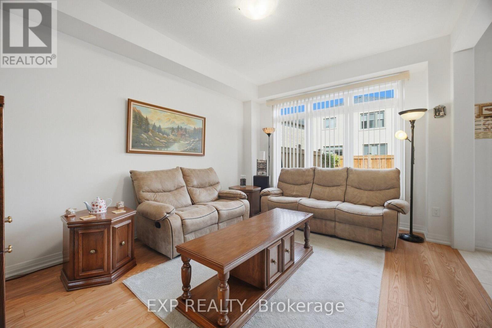 130 Ogston Crescent, Whitby, Ontario  L1P 0H3 - Photo 8 - E13876932