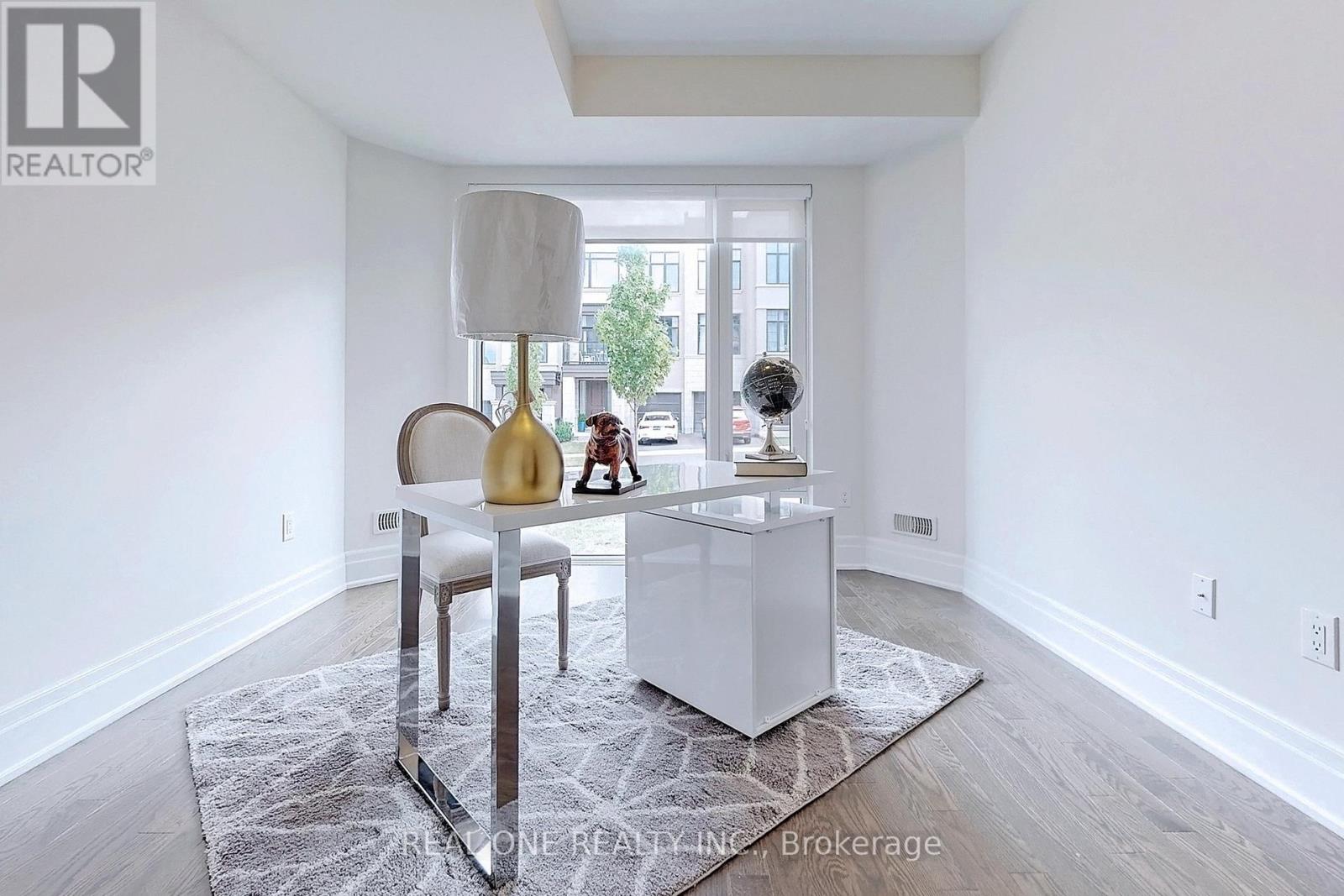 107 Carrville Woods Circle, Vaughan, Ontario  L6A 4Z6 - Photo 36 - N13876846