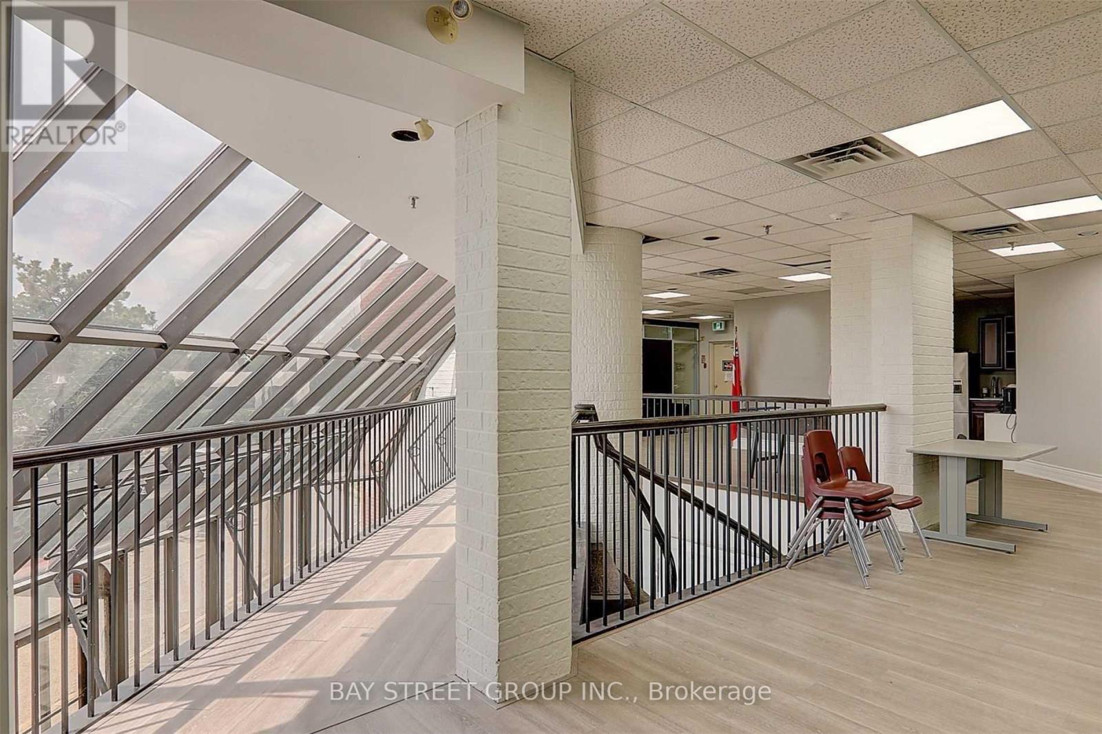 2nd Fl A - 20 East Beaver Creek Road, Richmond Hill, Ontario  L4B 1G6 - Photo 6 - N13876884