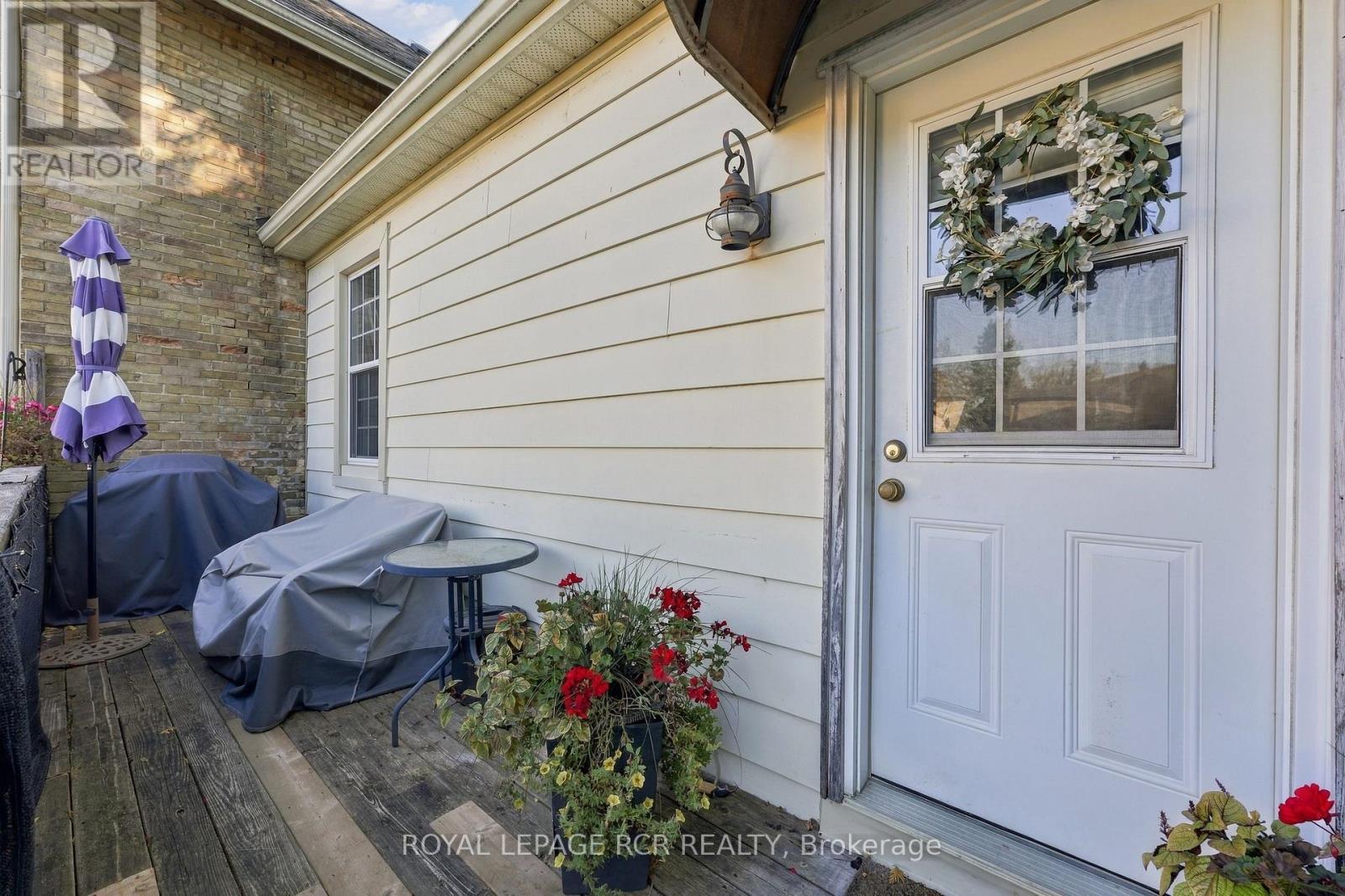 35 Metcalfe Street, Aurora, Ontario L4G 1E5 - Photo 33 - N13876920