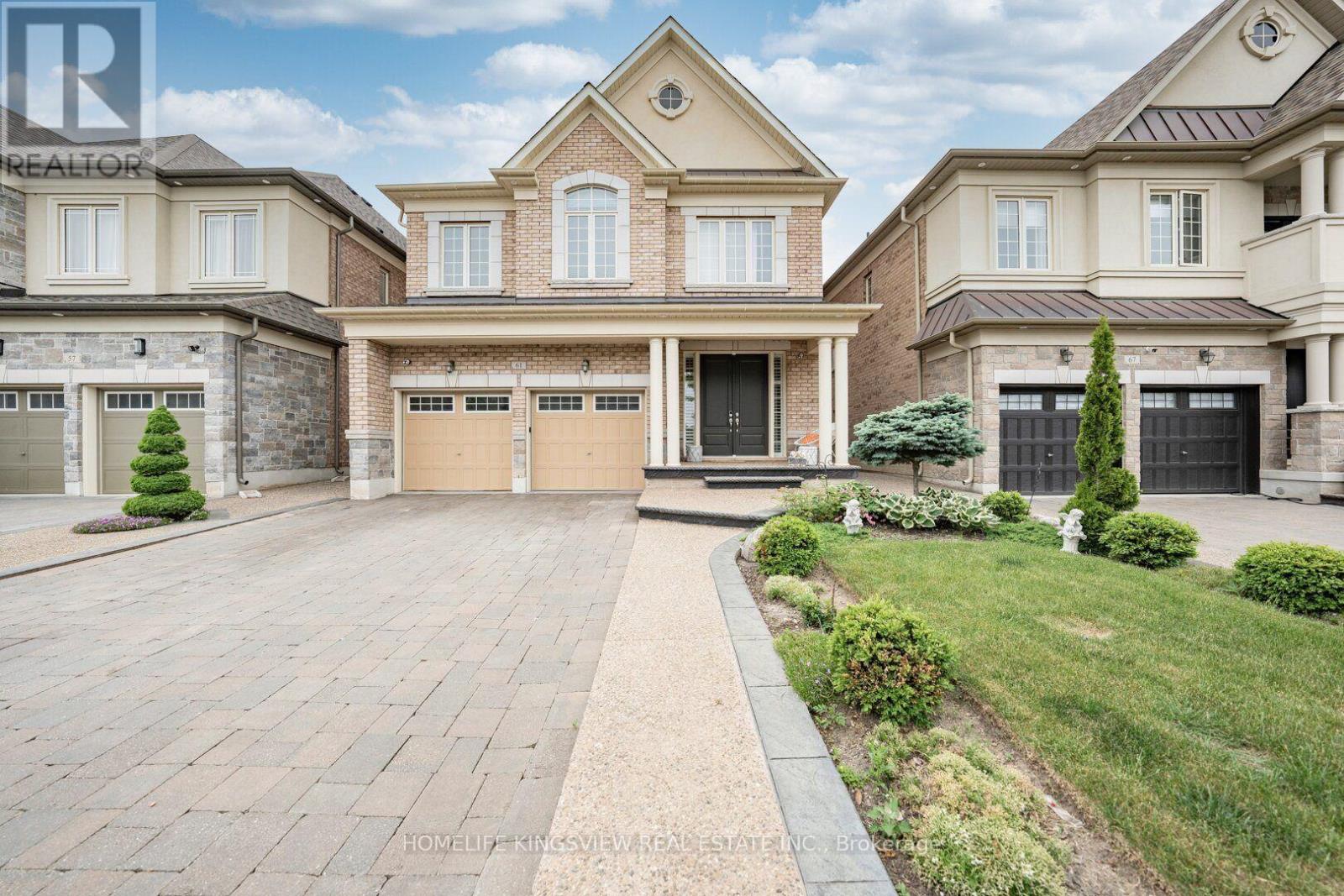61 Ross Vennare Crescent, Vaughan, Ontario  L0J 1C0 - Photo 2 - N13876936