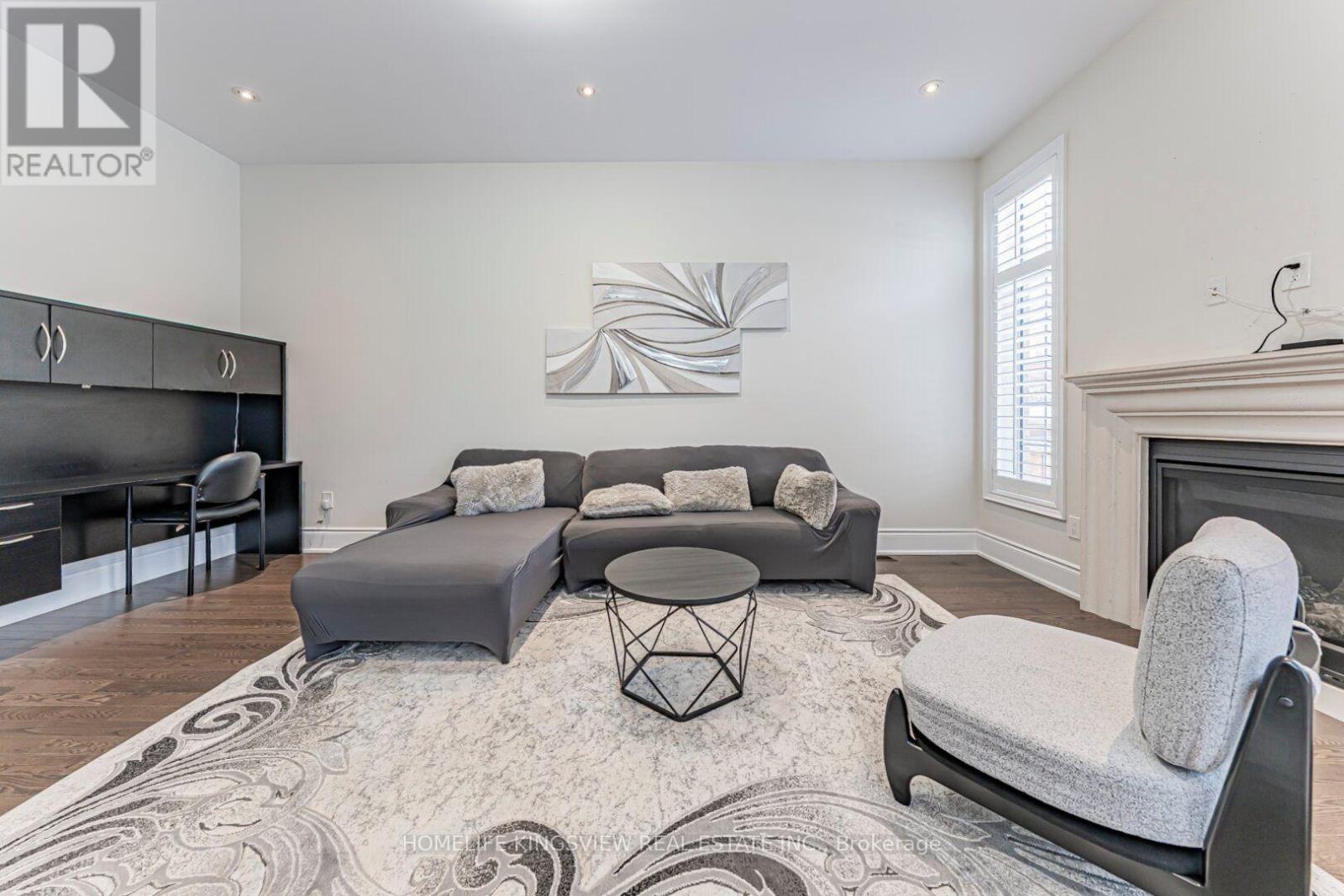 61 Ross Vennare Crescent, Vaughan, Ontario  L0J 1C0 - Photo 21 - N13876936