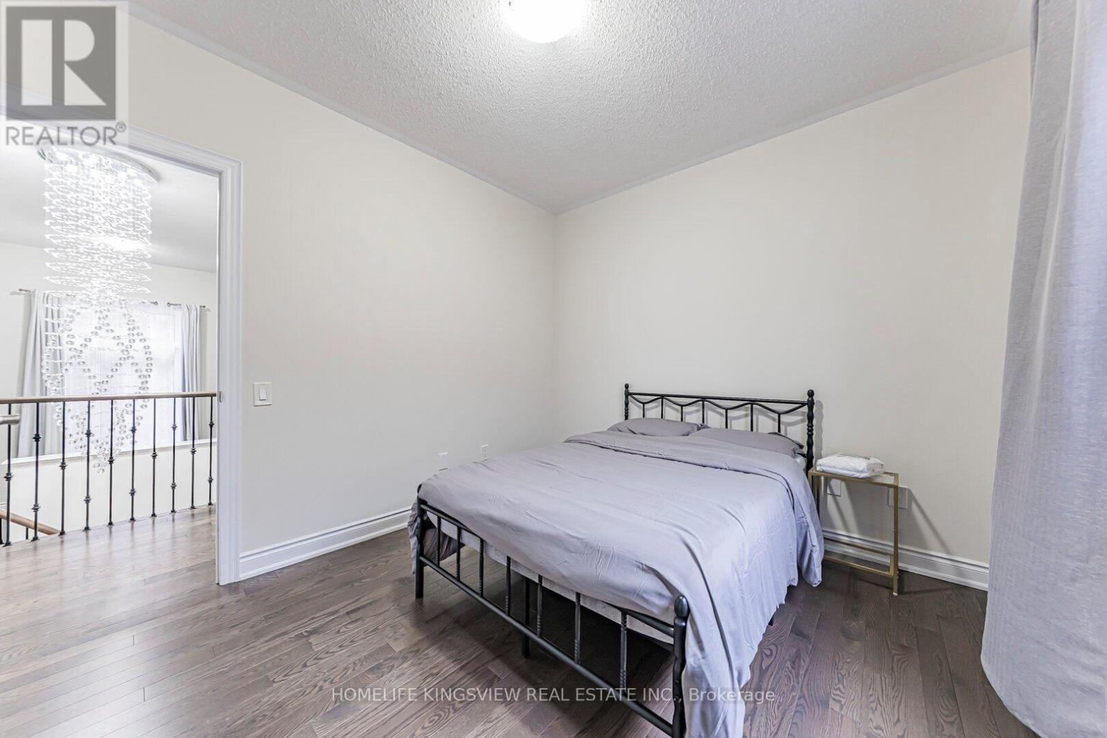 61 Ross Vennare Crescent, Vaughan, Ontario  L0J 1C0 - Photo 36 - N13876936