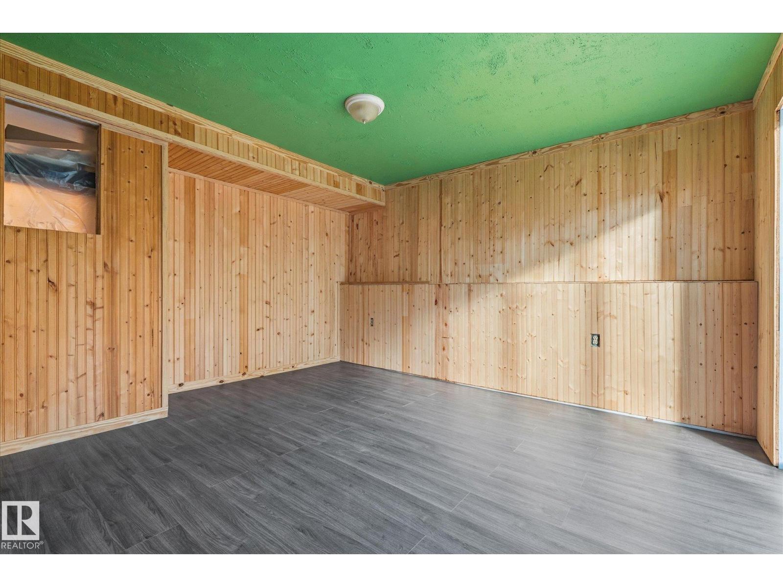 #25 53301 RGE ROAD 32
