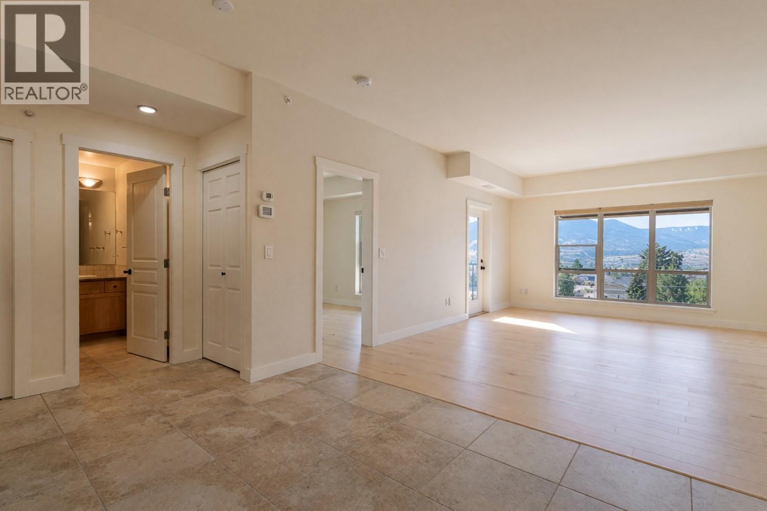 873 Forestbrook Drive Unit# 404, Penticton, British Columbia  V2A 2E9 - Photo 7 - 10398214
