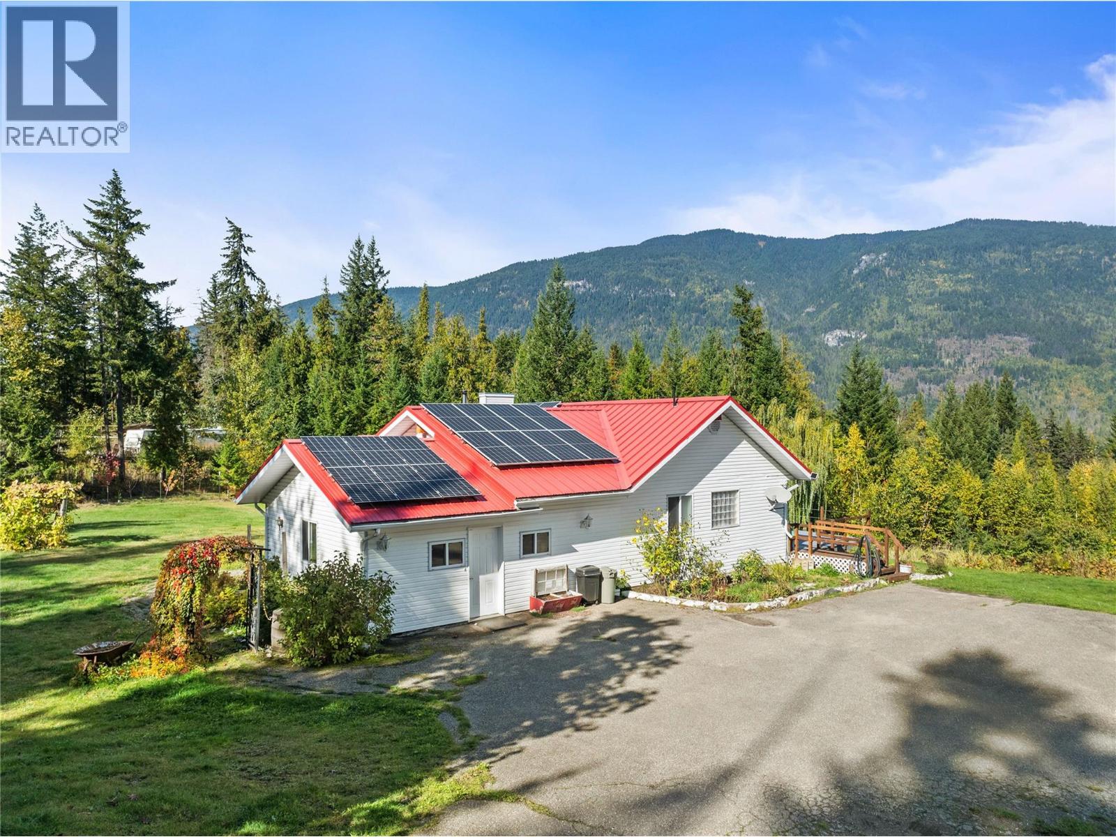 6271 Eagle Bay Road, Eagle Bay, British Columbia  V0E 1T0 - Photo 39 - 10398697