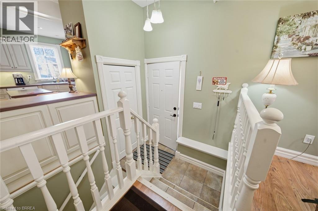 243 Sydenham Street, Brantford, Ontario  N3R 3Z6 - Photo 13 - 40866905