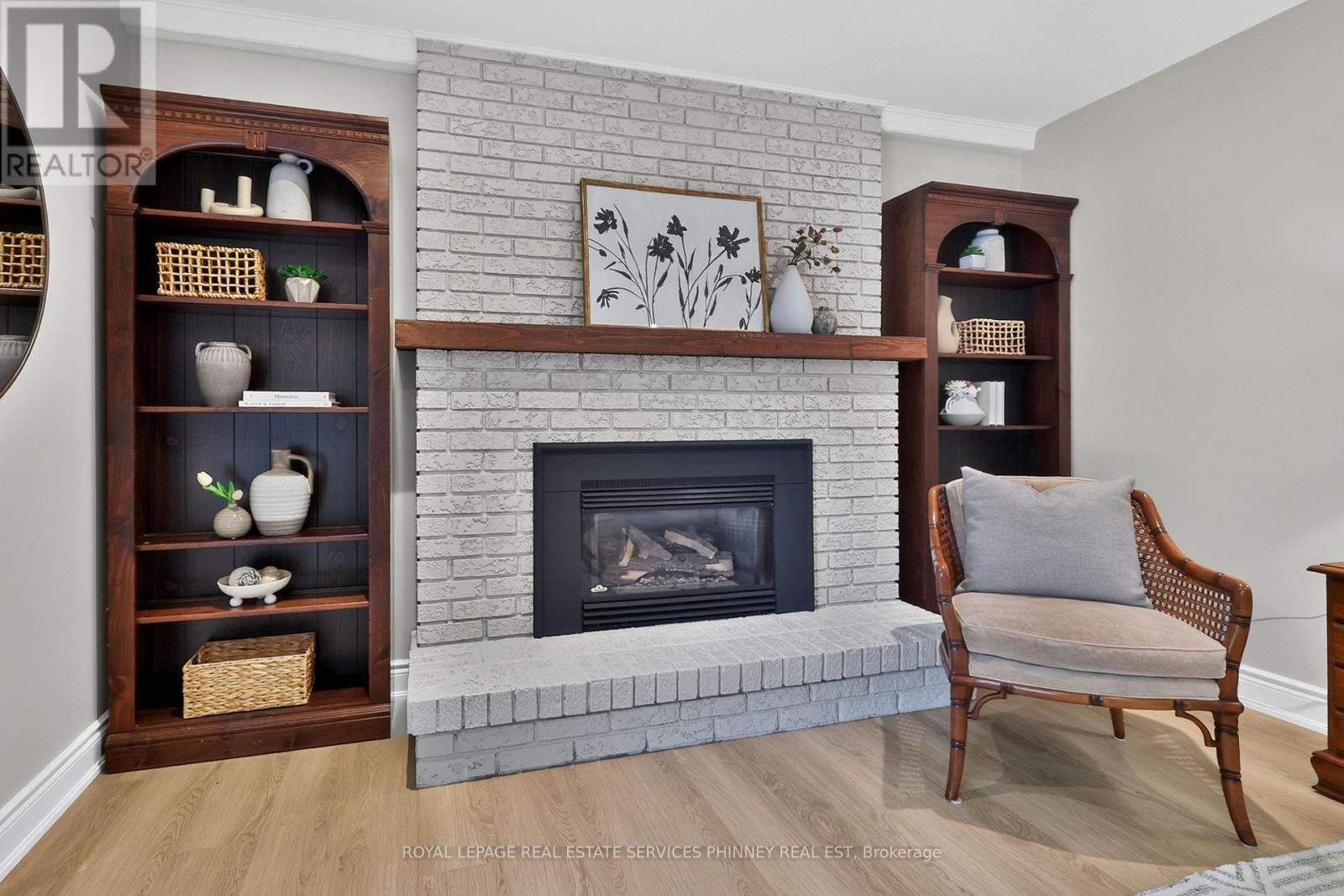 3453 Sawmill Valley Drive, Mississauga, Ontario  L5L 3A3 - Photo 17 - W13876886