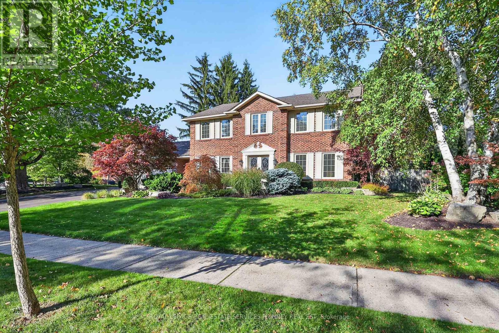 3453 Sawmill Valley Drive, Mississauga, Ontario  L5L 3A3 - Photo 2 - W13876886