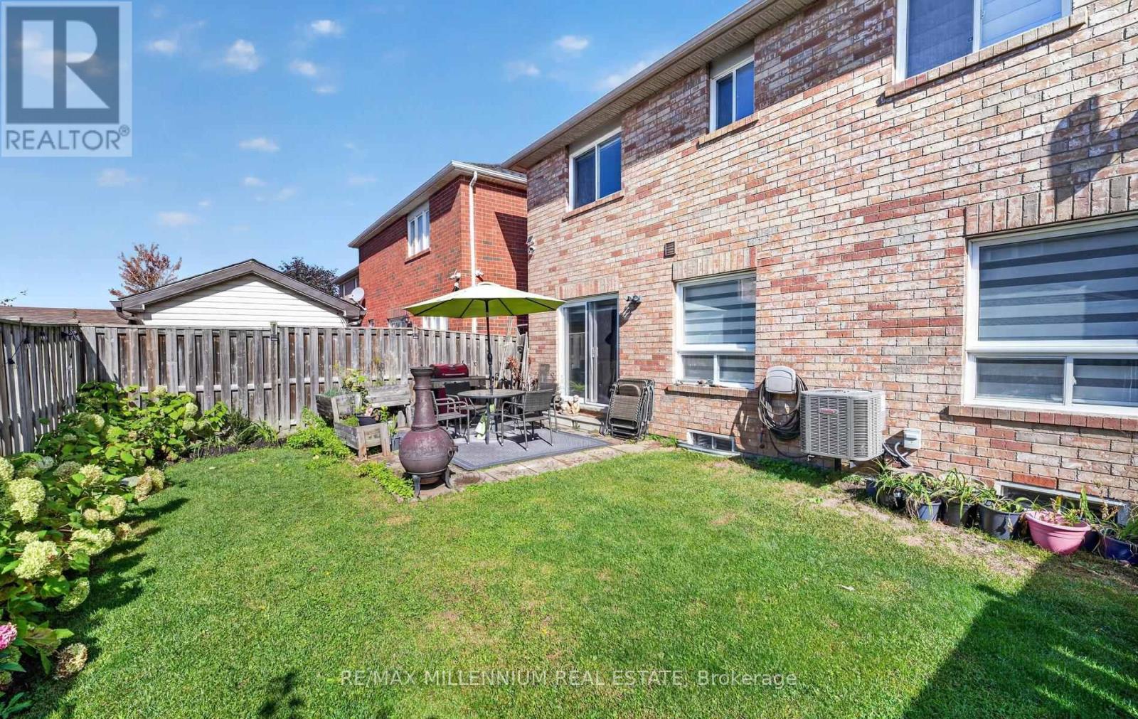 262 Brisdale Drive W, Brampton, Ontario  L7A 2T3 - Photo 30 - W13876980