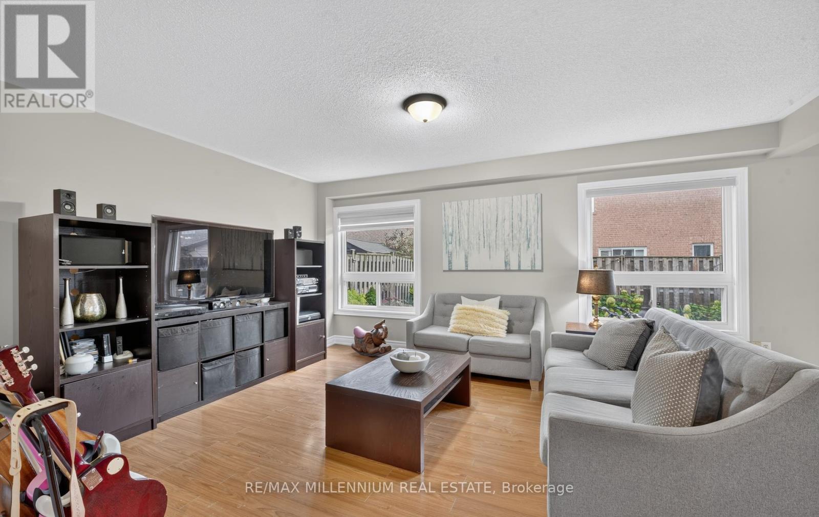 262 Brisdale Drive W, Brampton, Ontario  L7A 2T3 - Photo 8 - W13876980