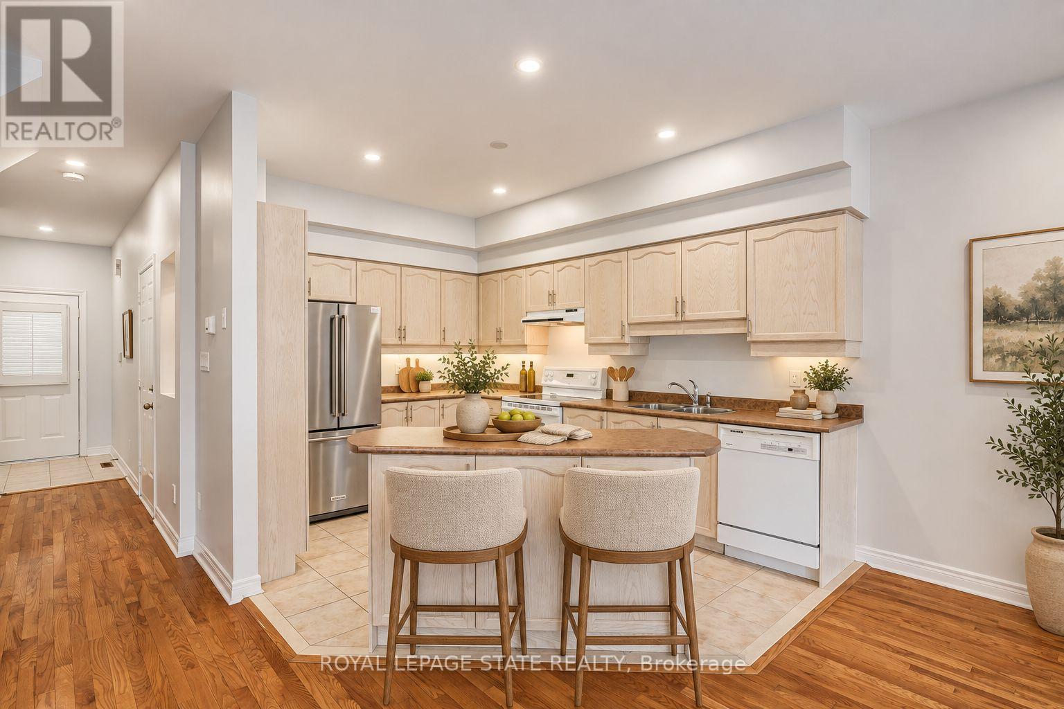 173 Margaret Drive, Oakville, Ontario  L6K 2W2 - Photo 3 - W13838686