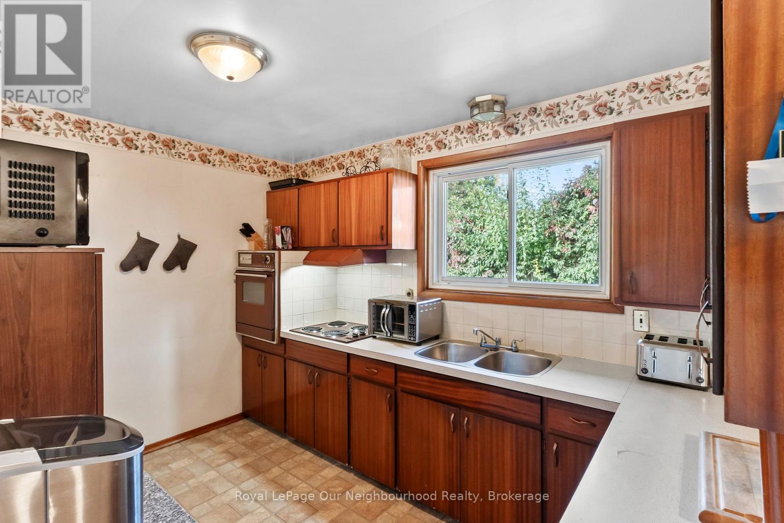 546 Burwash Street, Cobourg, Ontario  K9A 1Y4 - Photo 6 - X13876728