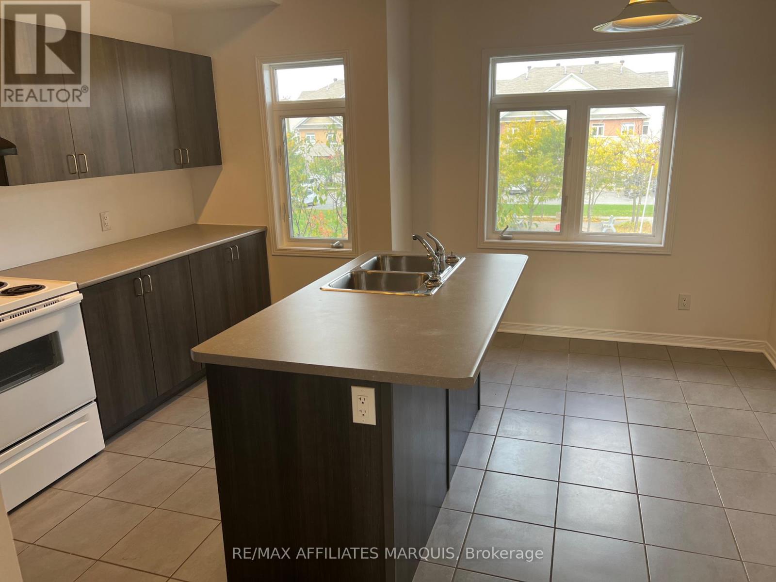 282 Fir Lane, North Grenville, Ontario  K0G 1J0 - Photo 7 - X13753314