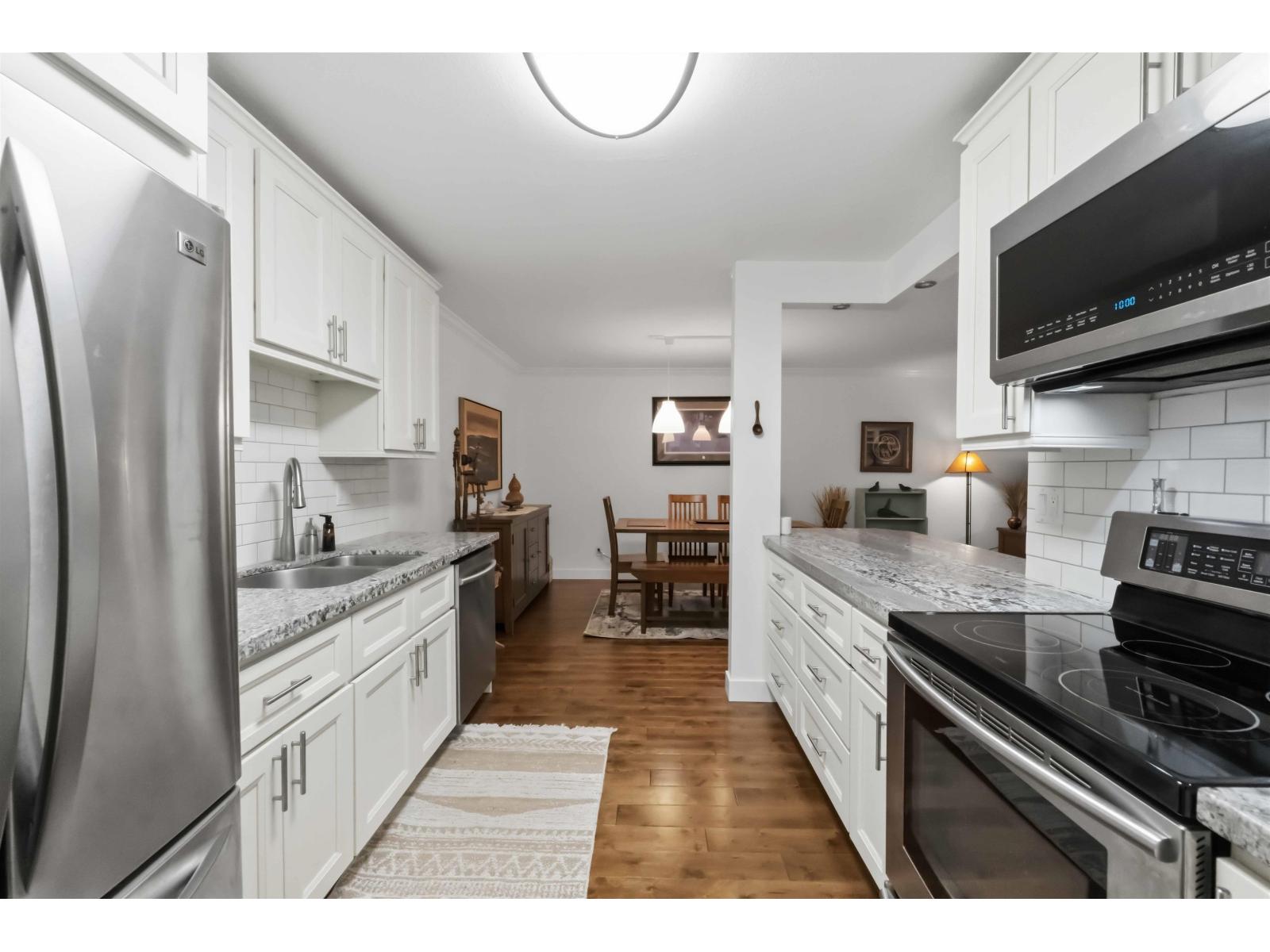 107 15875 Marine Drive, White Rock, British Columbia  V4B 5J2 - Photo 11 - R3173386