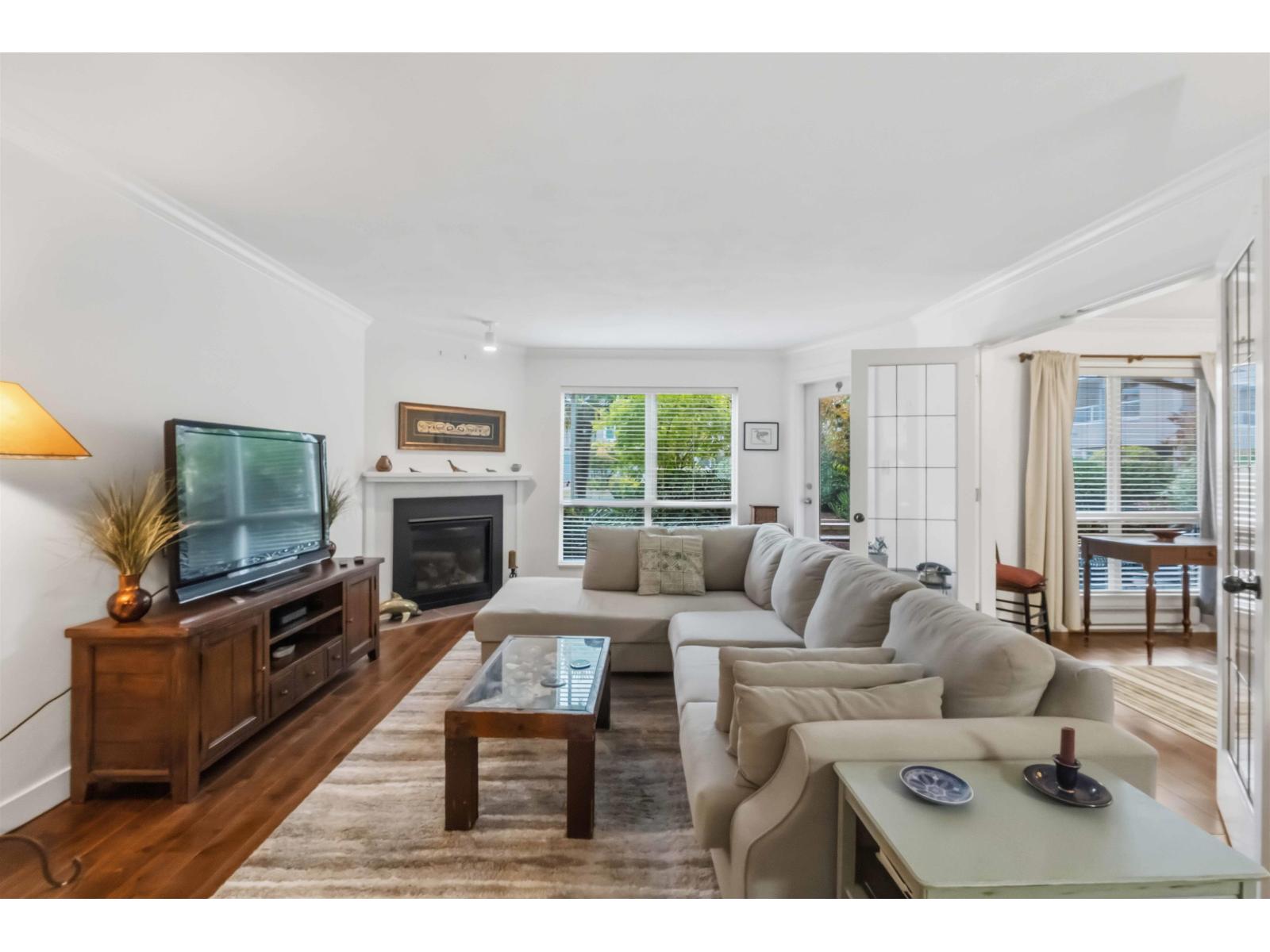 107 15875 Marine Drive, White Rock, British Columbia  V4B 5J2 - Photo 5 - R3173386