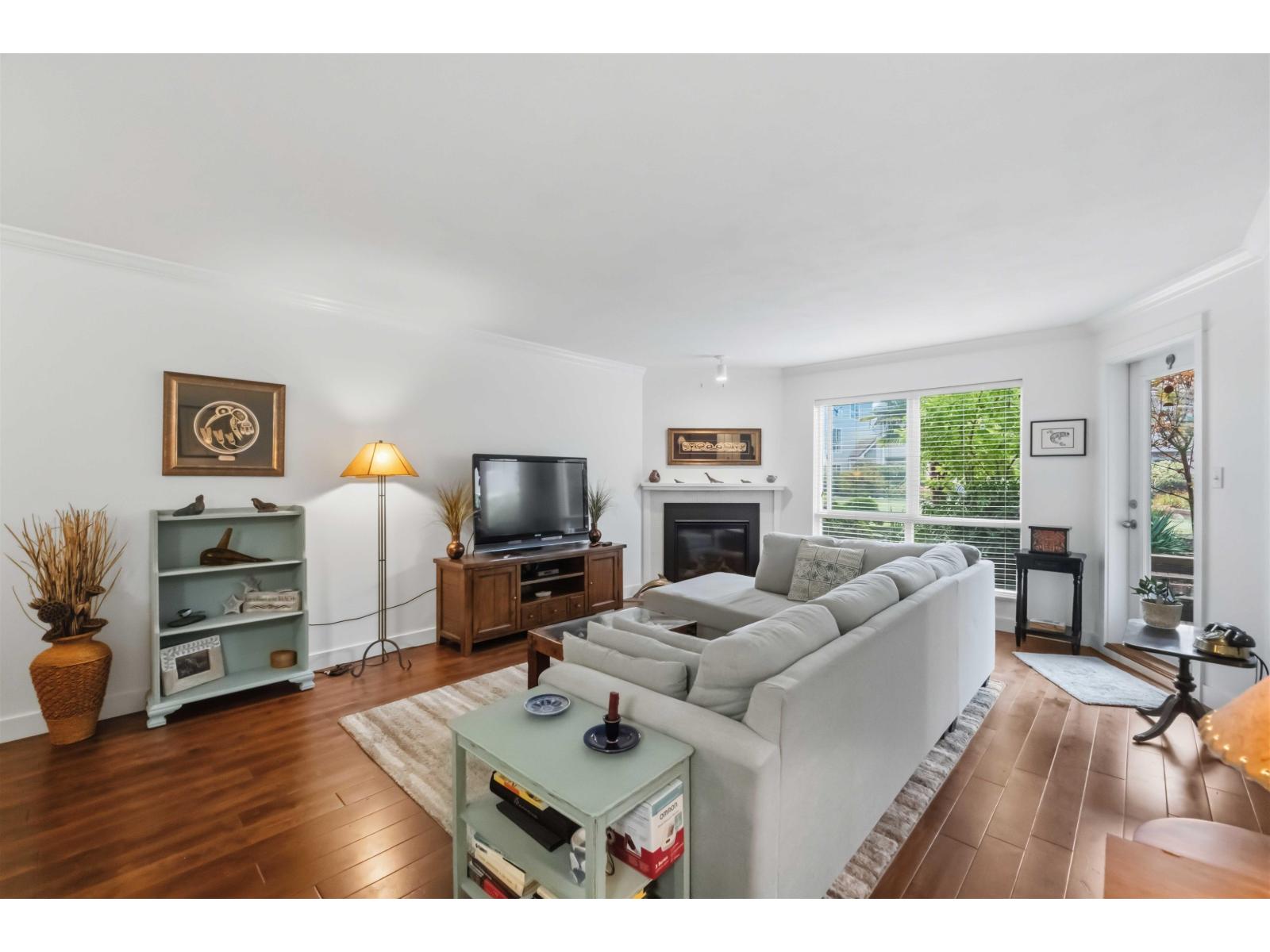 107 15875 Marine Drive, White Rock, British Columbia  V4B 5J2 - Photo 3 - R3173386