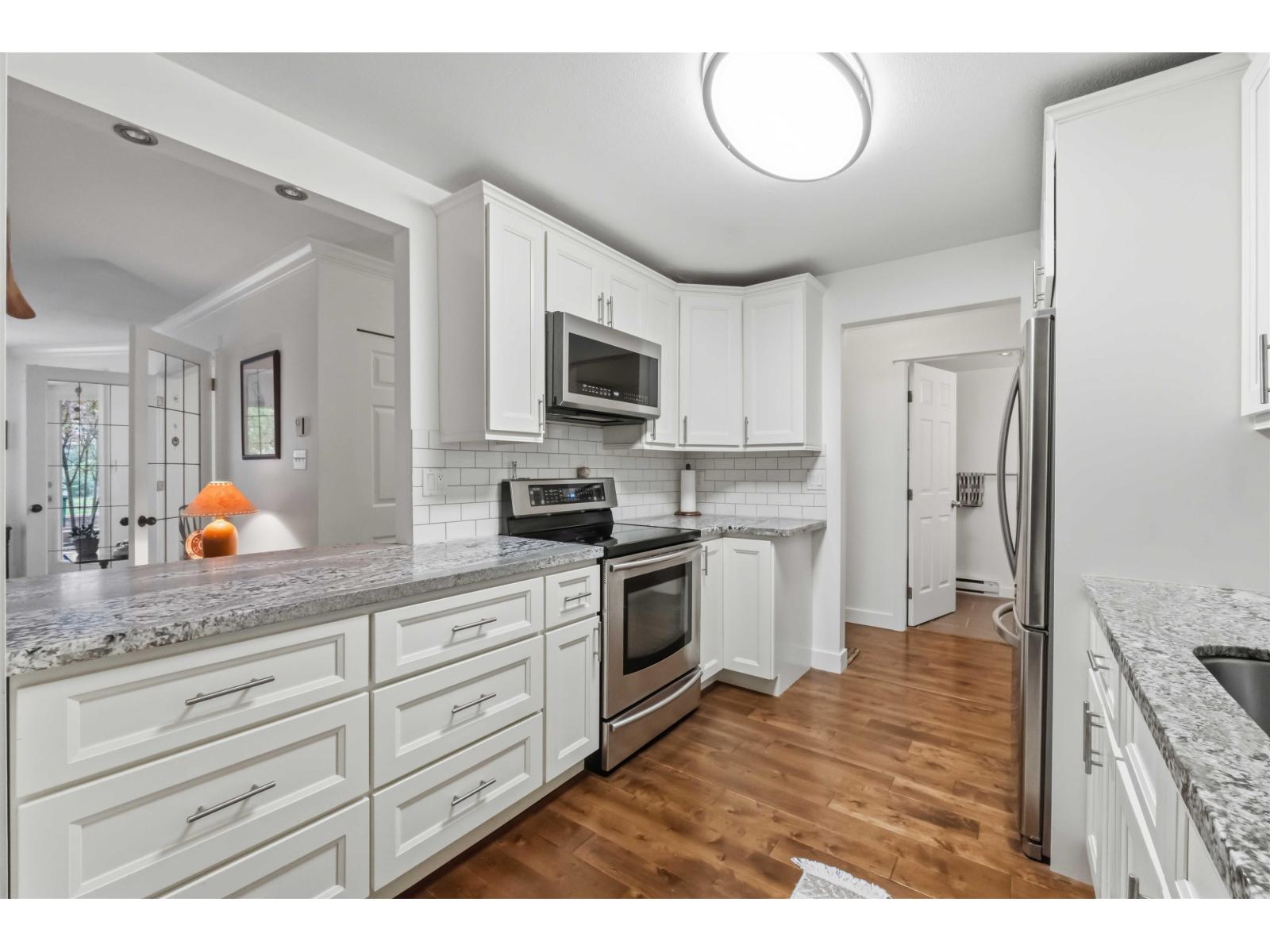 107 15875 Marine Drive, White Rock, British Columbia  V4B 5J2 - Photo 8 - R3173386