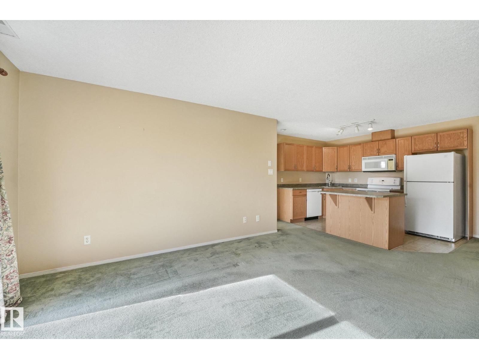 #204 16303 95 ST NW