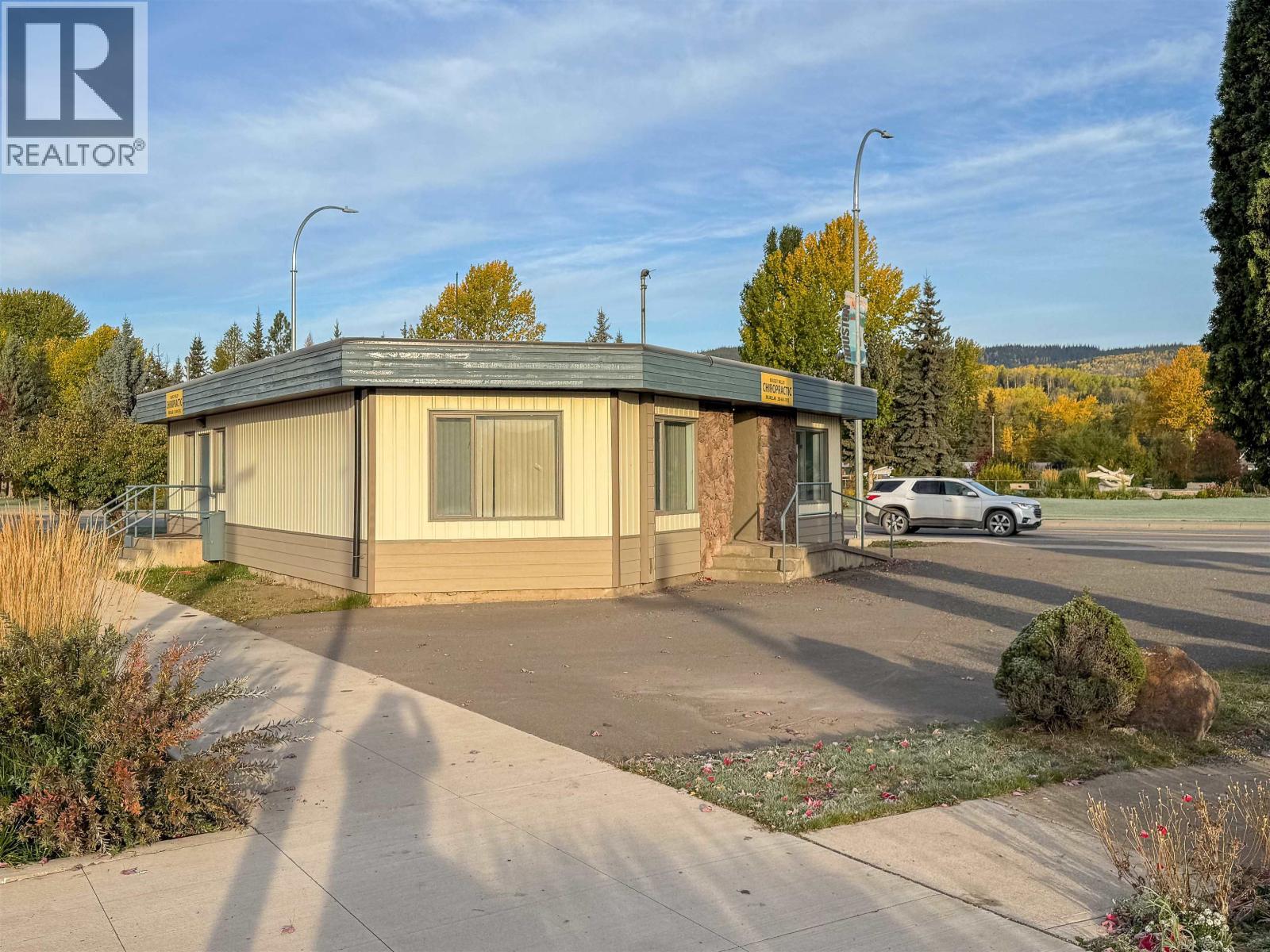 2435 Poulton Avenue, Houston, British Columbia  V0J 1Z0 - Photo 4 - C8082677