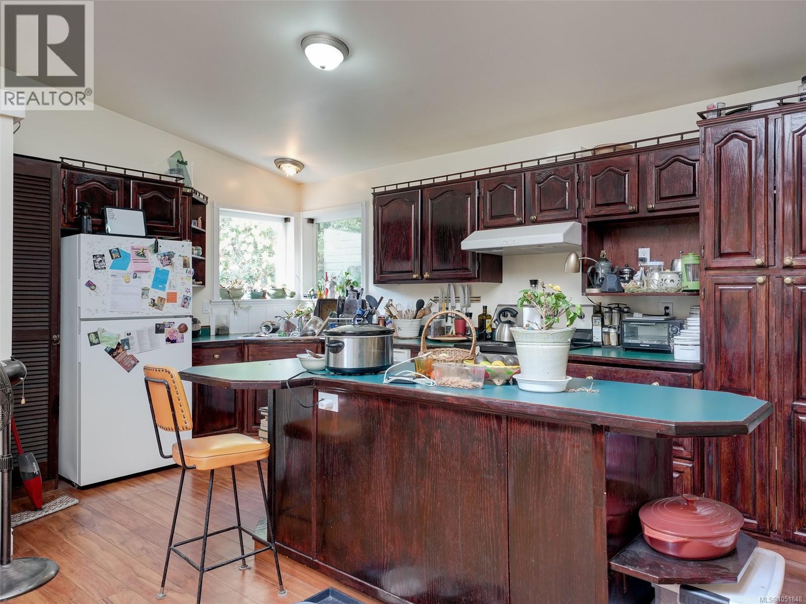 2511 Florence Lake Rd