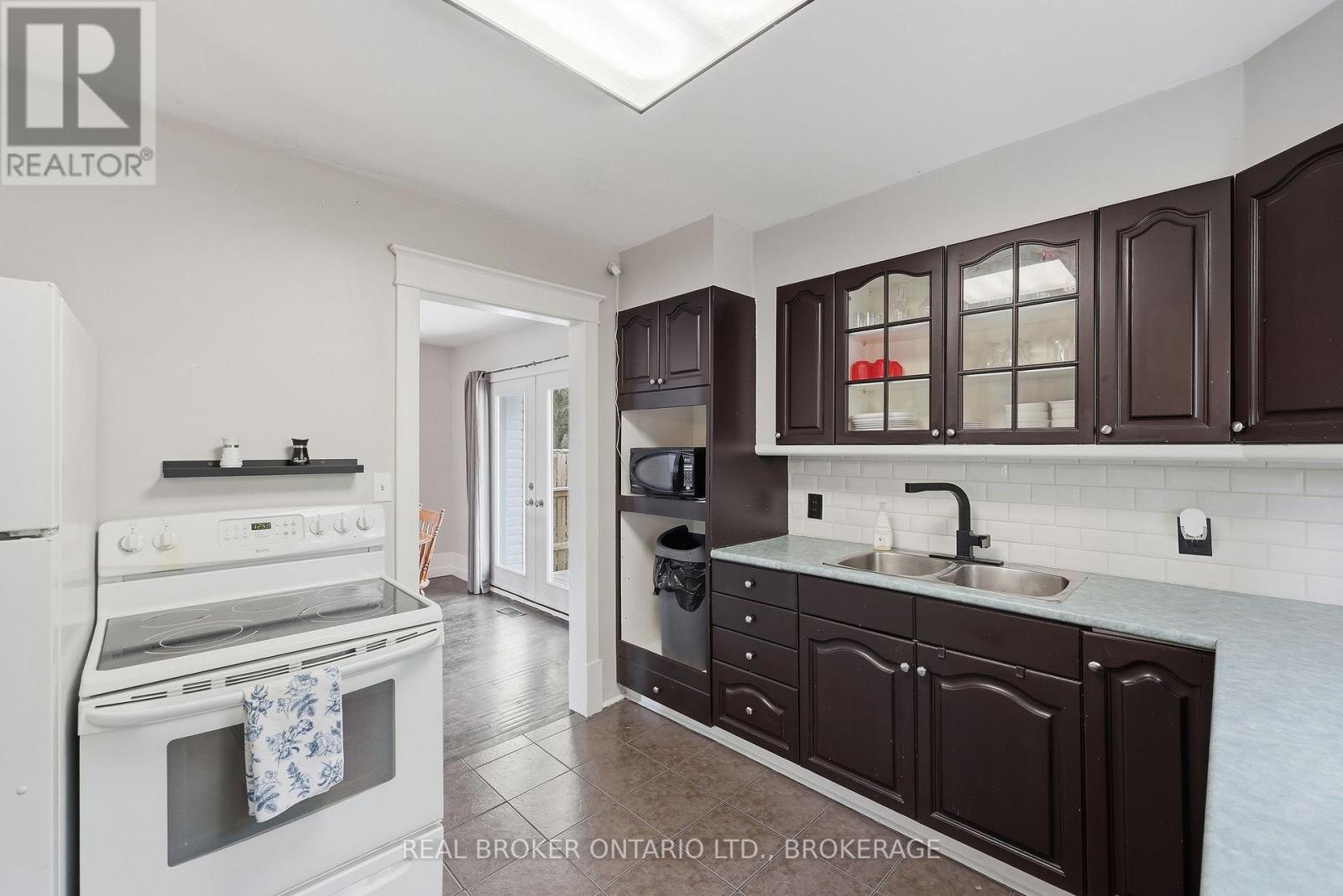 657 Collins Bay Road, Kingston, Ontario  K7M 5G7 - Photo 14 - X13877026