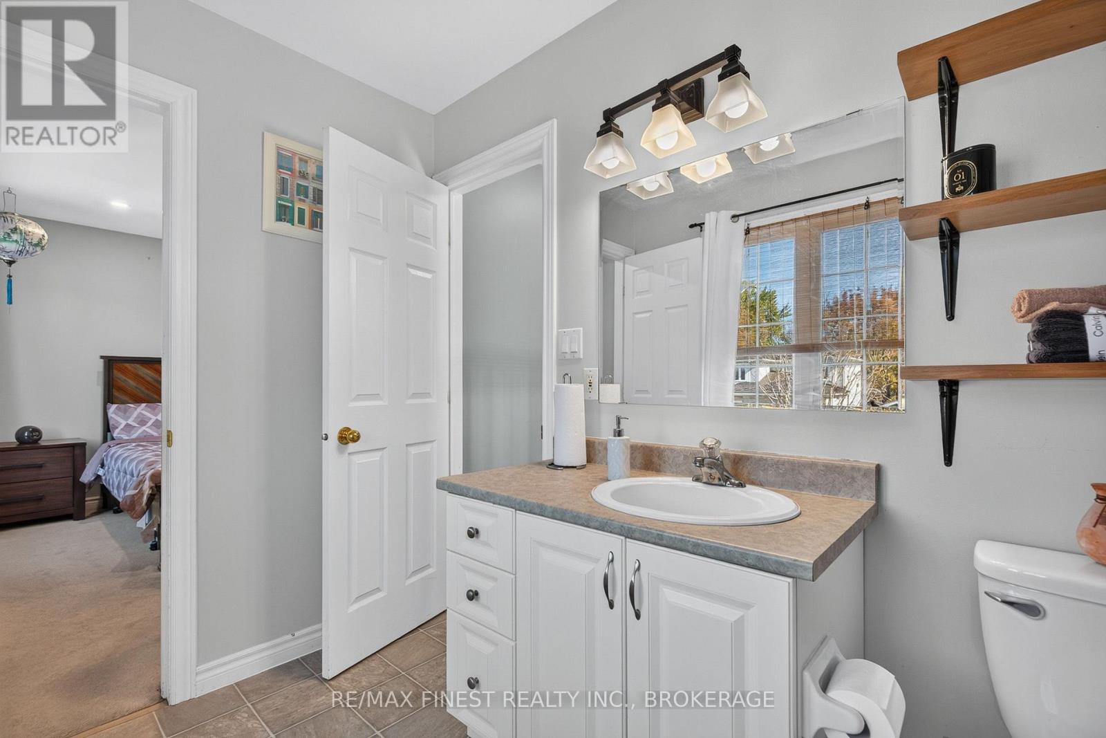 133 Amy Lynn Drive, Loyalist, Ontario  K7N 2A3 - Photo 32 - X13877118