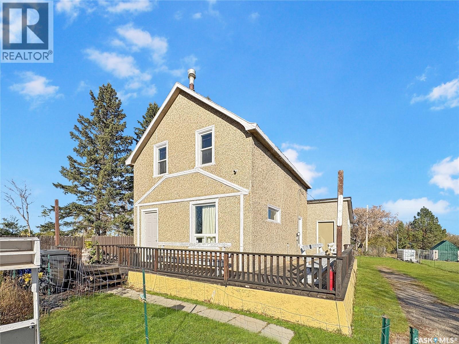 1001 Main Street, Kinley, Saskatchewan  S0K 0E2 - Photo 2 - SK050694