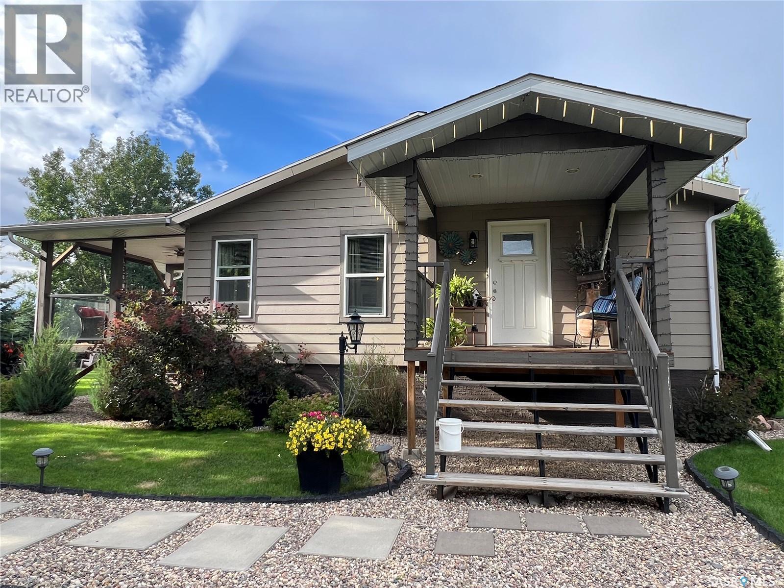 208 2nd Avenue Se, Dorintosh, Saskatchewan  S0M 0T0 - Photo 37 - SK036748
