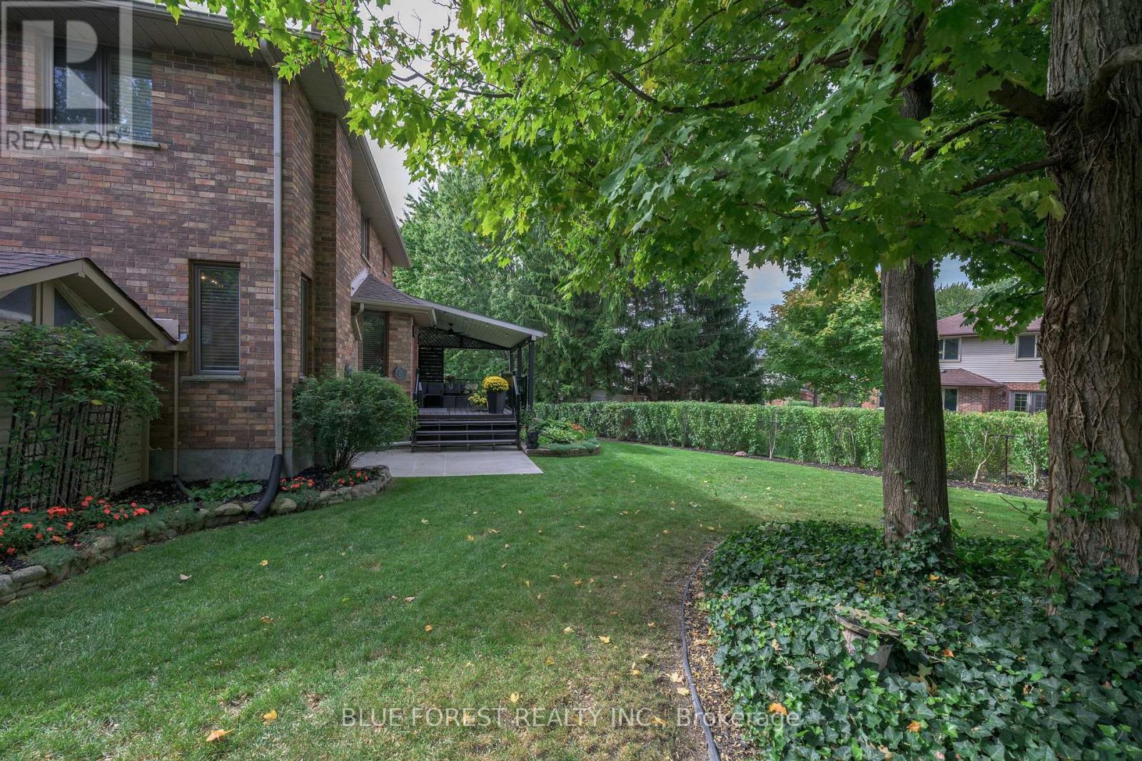 1039 Country Club Court, London South, Ontario  N6C 5R9 - Photo 35 - X13877086