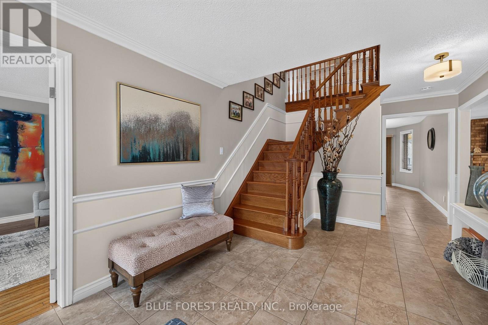 1039 Country Club Court, London South, Ontario  N6C 5R9 - Photo 4 - X13877086