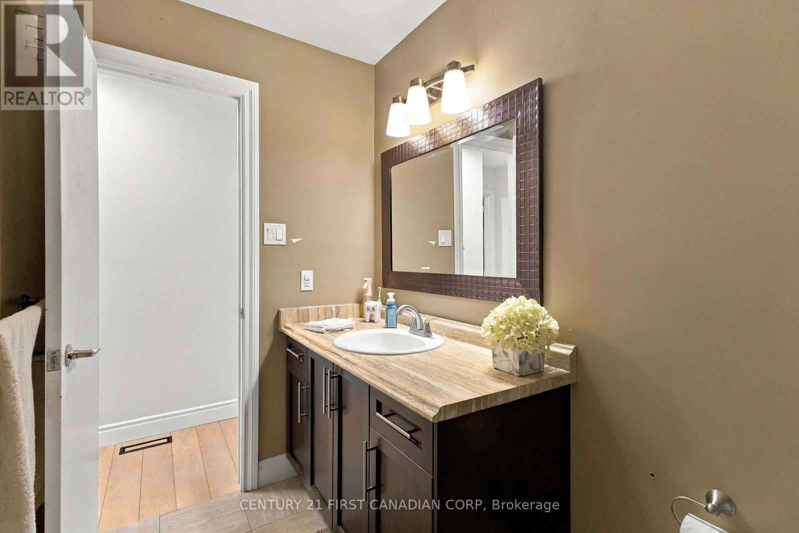 17 Archer Crescent, London South, Ontario  N6E 2A4 - Photo 27 - X13877100