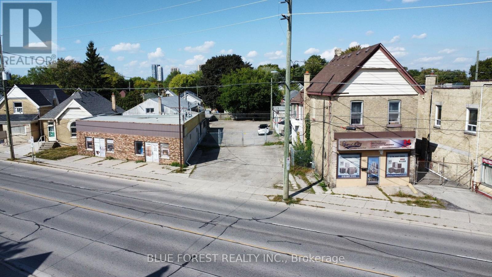 350 Hamilton Road, London East, Ontario  N5Z 1R5 - Photo 1 - X13877158