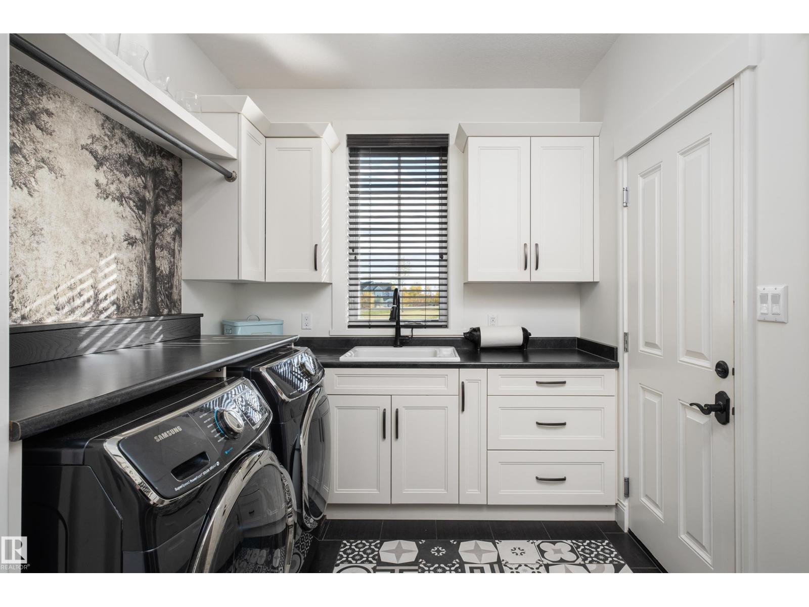 24 1118 TWP ROAD 534