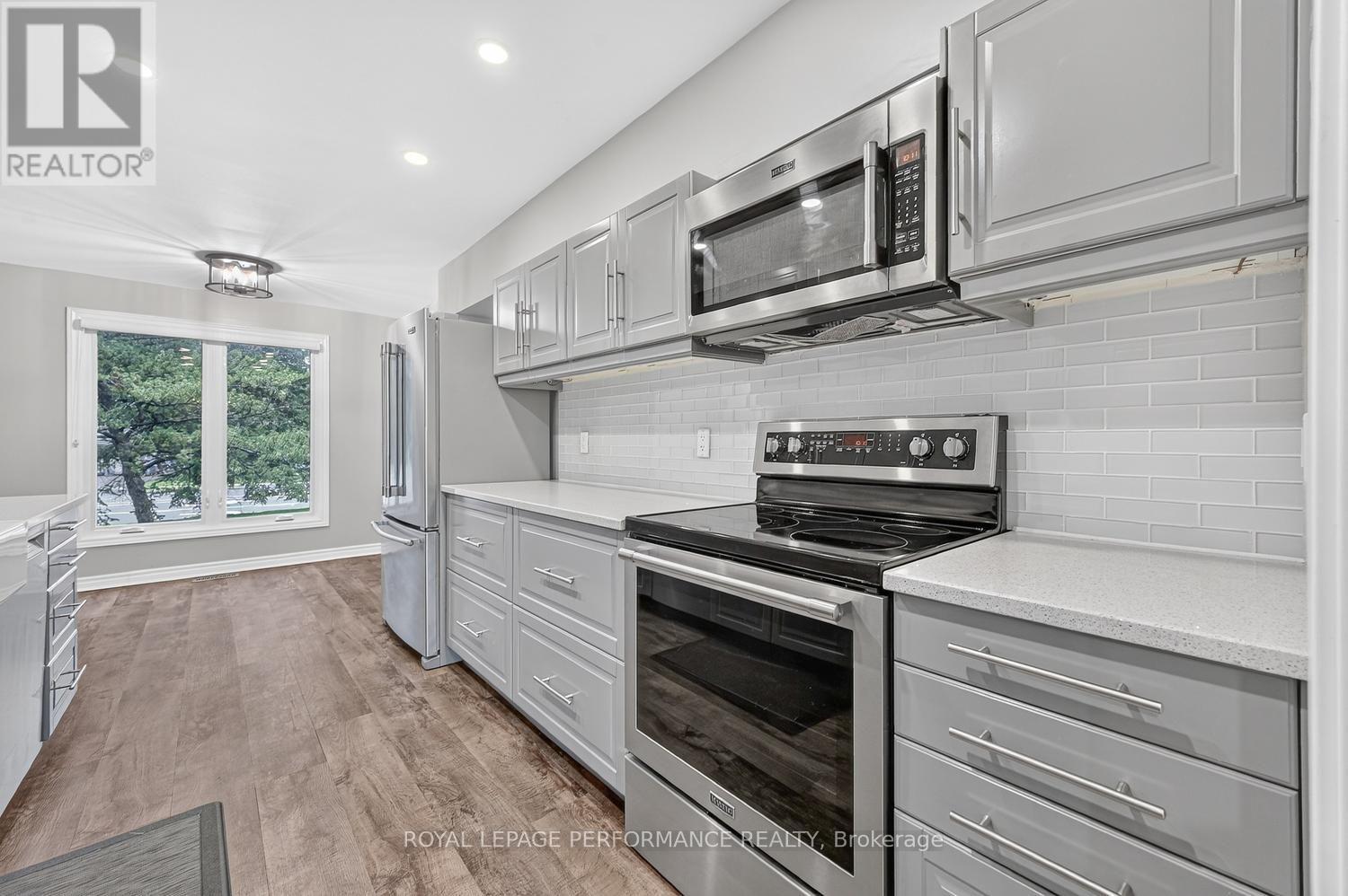 30 Viewpointe Private, Ottawa, Ontario  K1V 1M6 - Photo 13 - X13876990