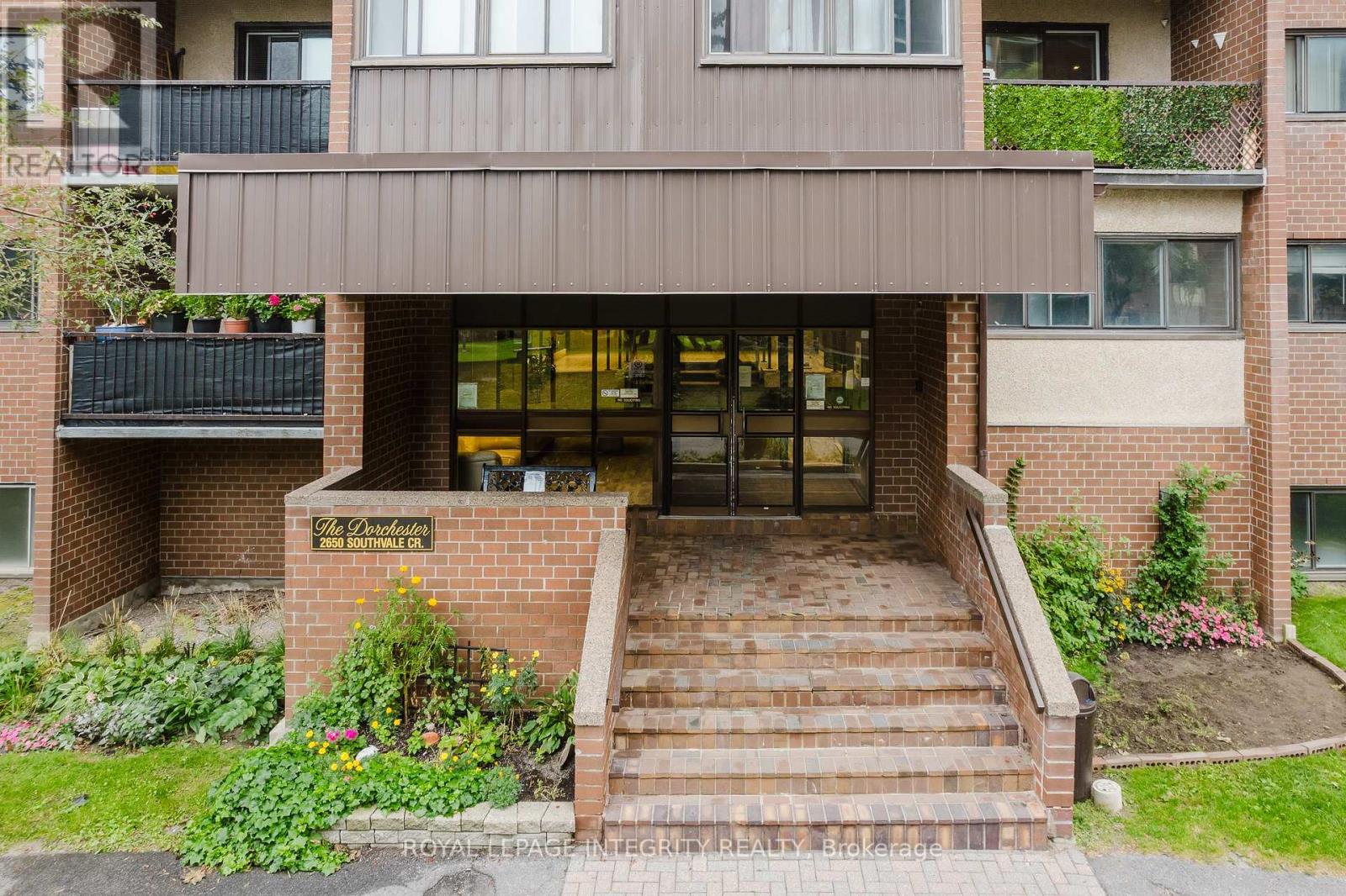 212 - 2650 Southvale Crescent, Ottawa, Ontario  K1B 4S9 - Photo 2 - X13877036