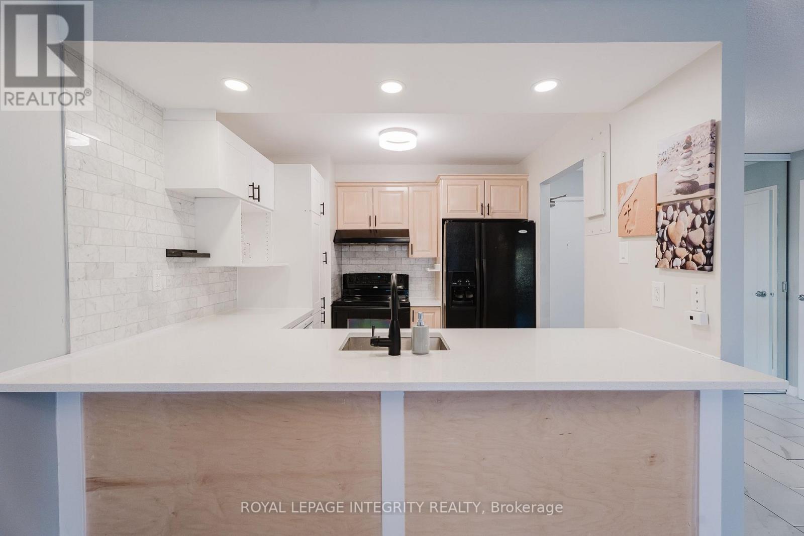 212 - 2650 Southvale Crescent, Ottawa, Ontario  K1B 4S9 - Photo 6 - X13877036